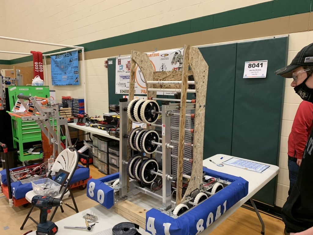 Team 8041 Robot 2022
